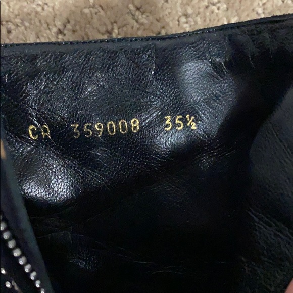 Sexy Saint Laurent studded black ankle boots - Picture 6 of 9